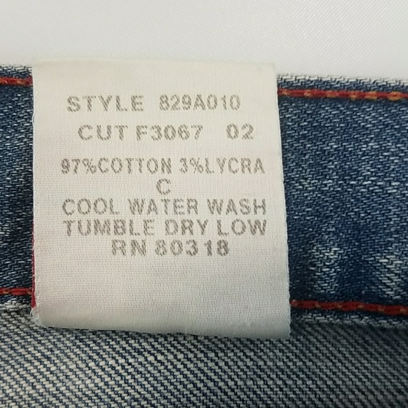 Lucky Brand Distressed Blue Jeans - Picture 7 of 8